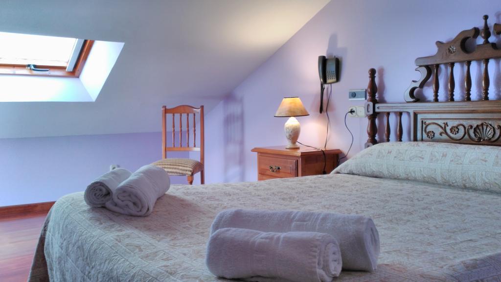 Pico Sacro I Hostal-Pension Сантьяго-де-Компостела Экстерьер фото